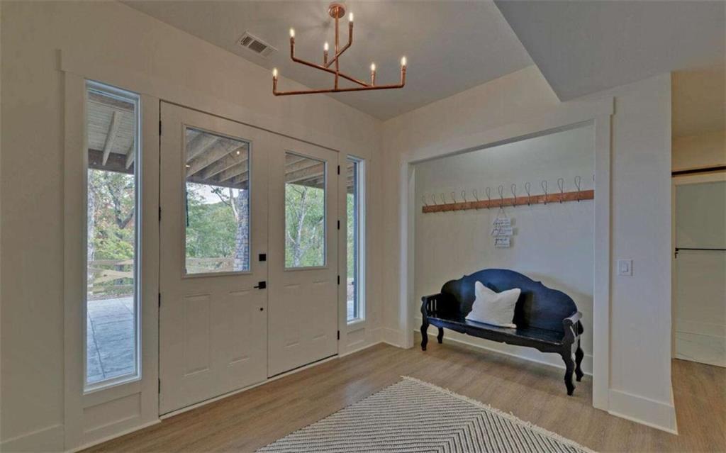 Walnut Mountain - Residential