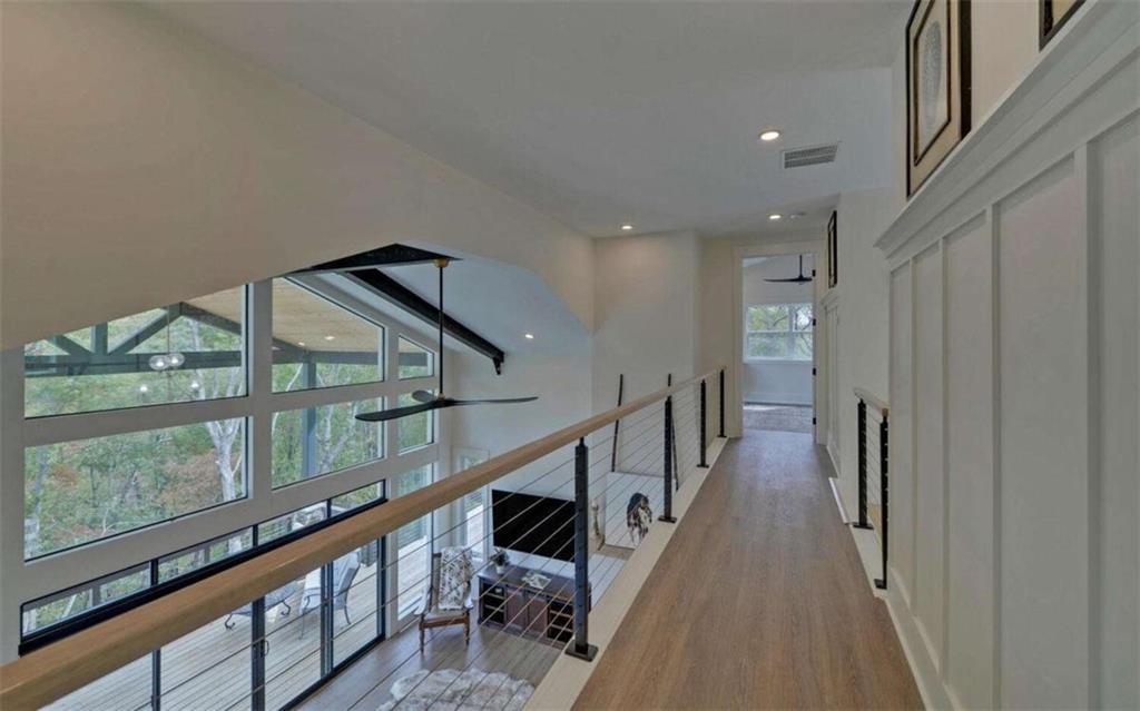 Walnut Mountain - Residential