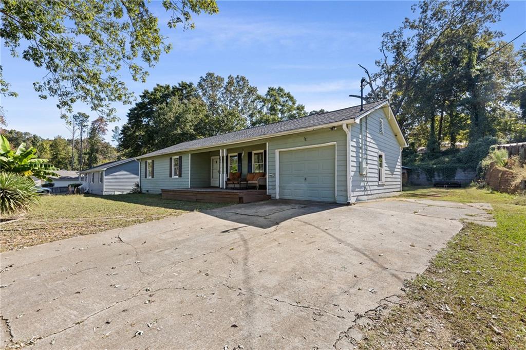 38 Baker Road SE