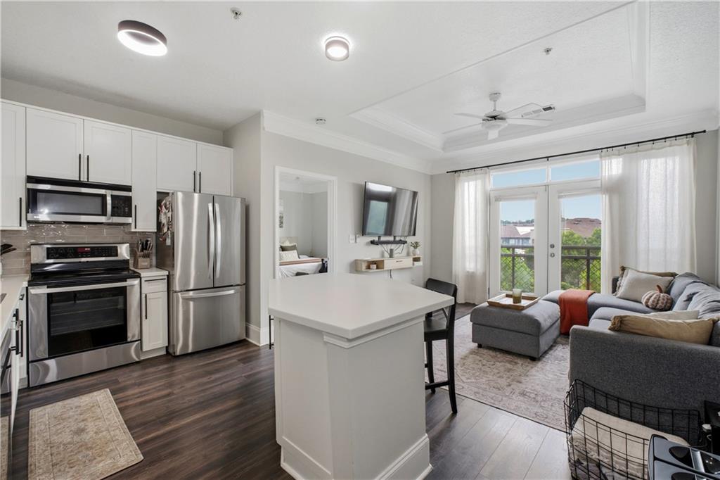 400 17th Street NW 2407