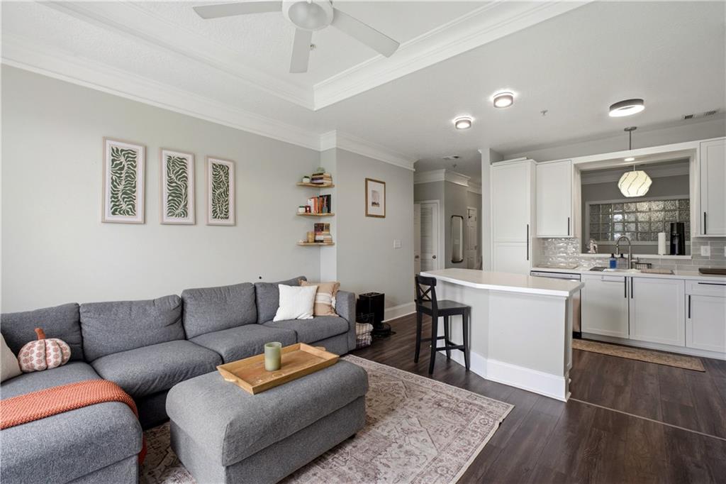 400 17th Street NW 2407
