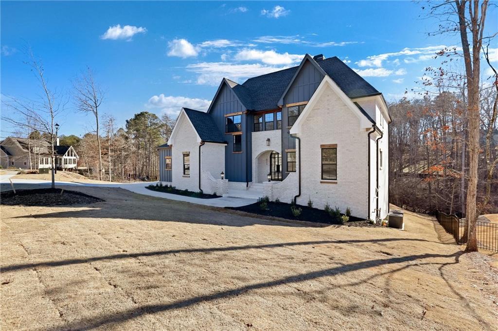 6113 Deepwater Cove