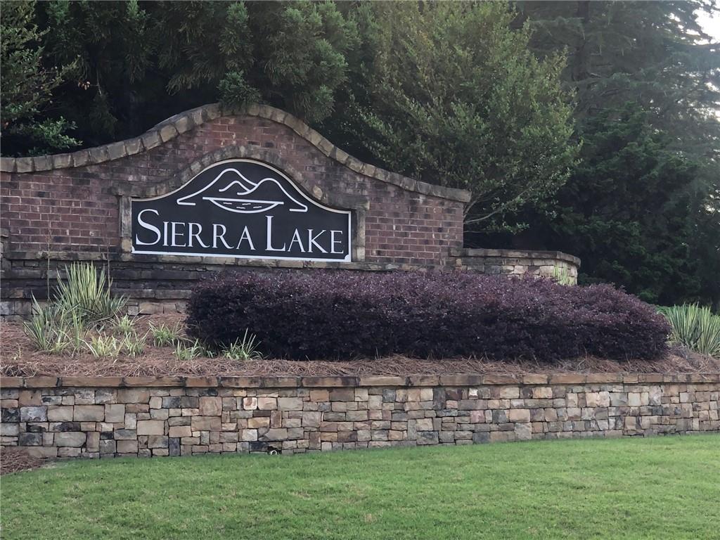 Sierra Lake - Residential