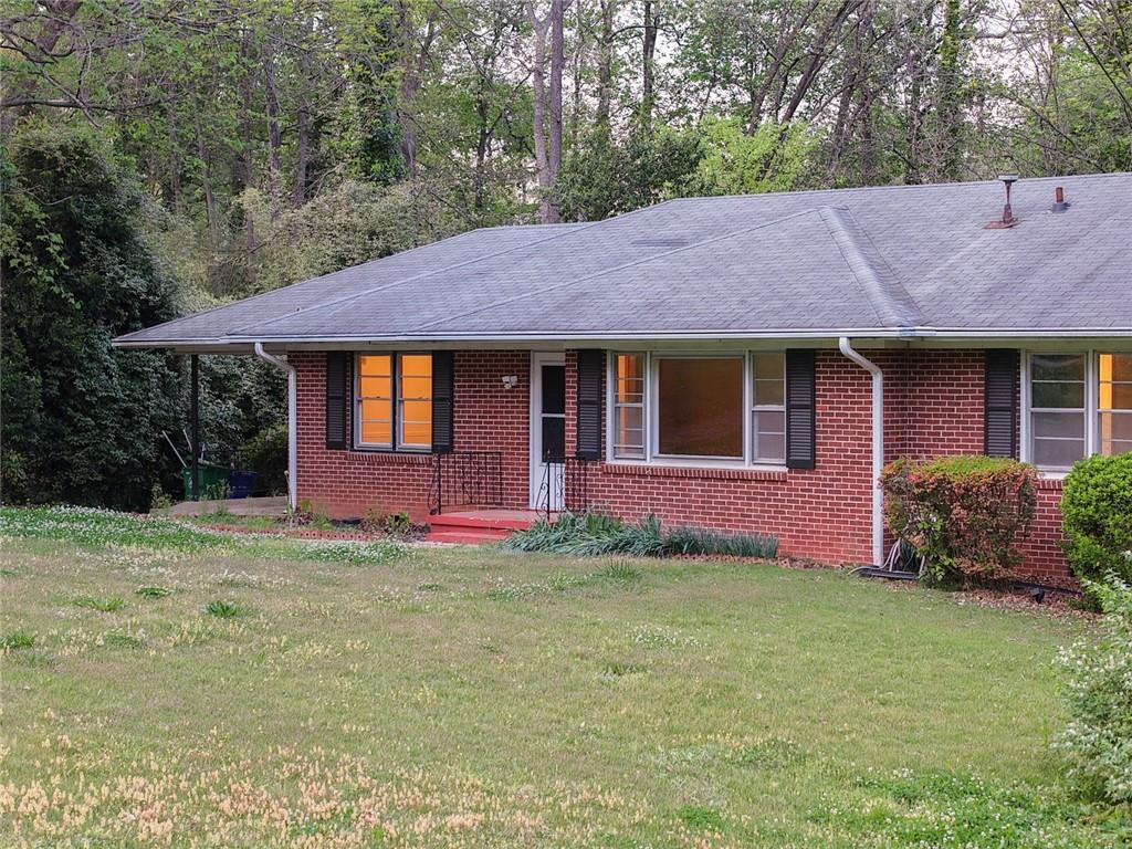 2019 Bramblewood Drive NE