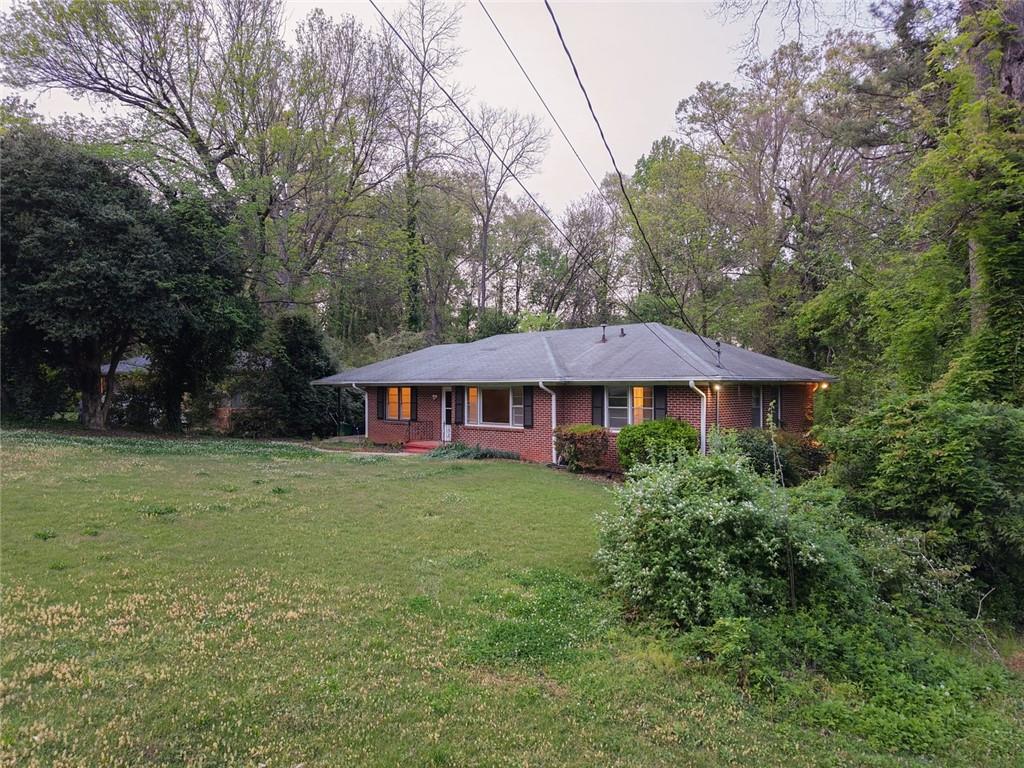 2019 Bramblewood Drive NE