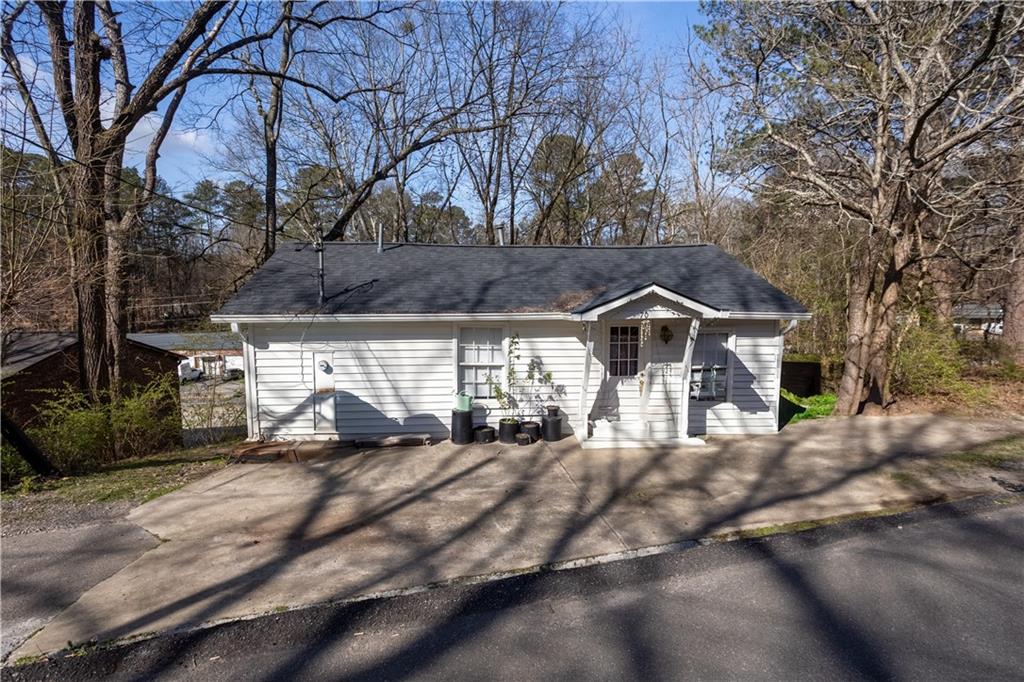 70 Daisy Circle, Canton, Georgia image 1