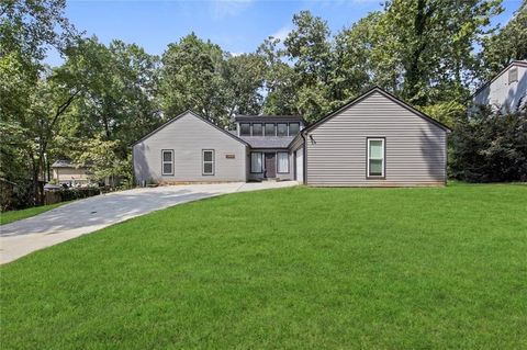 Photo of 1060 Deer Chase Court, Stone Mountain, GA 30088 (MLS # 7644957)