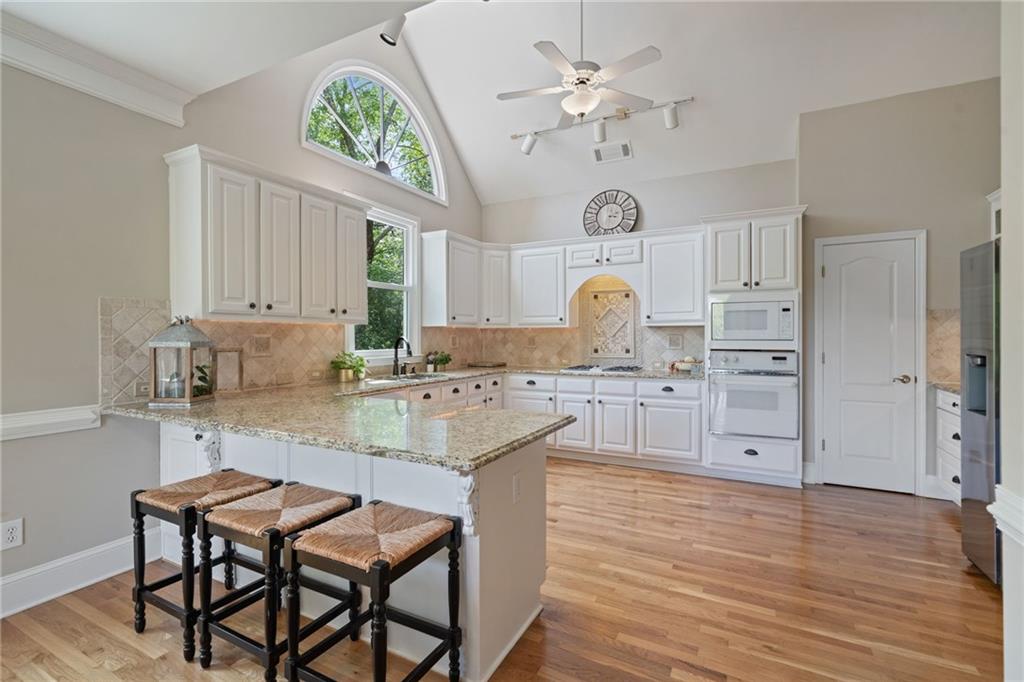 3460 Highgate Hills Drive, Duluth, Georgia image 16