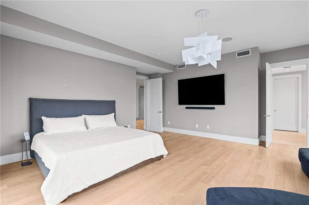 The Charles - Residential