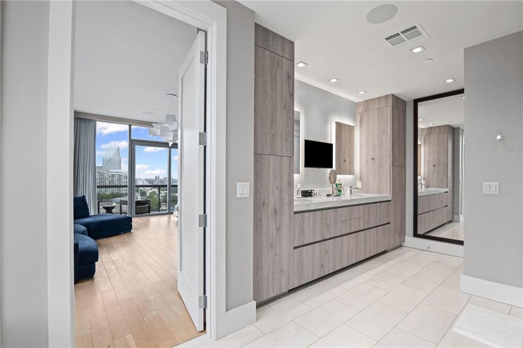 The Charles - Residential