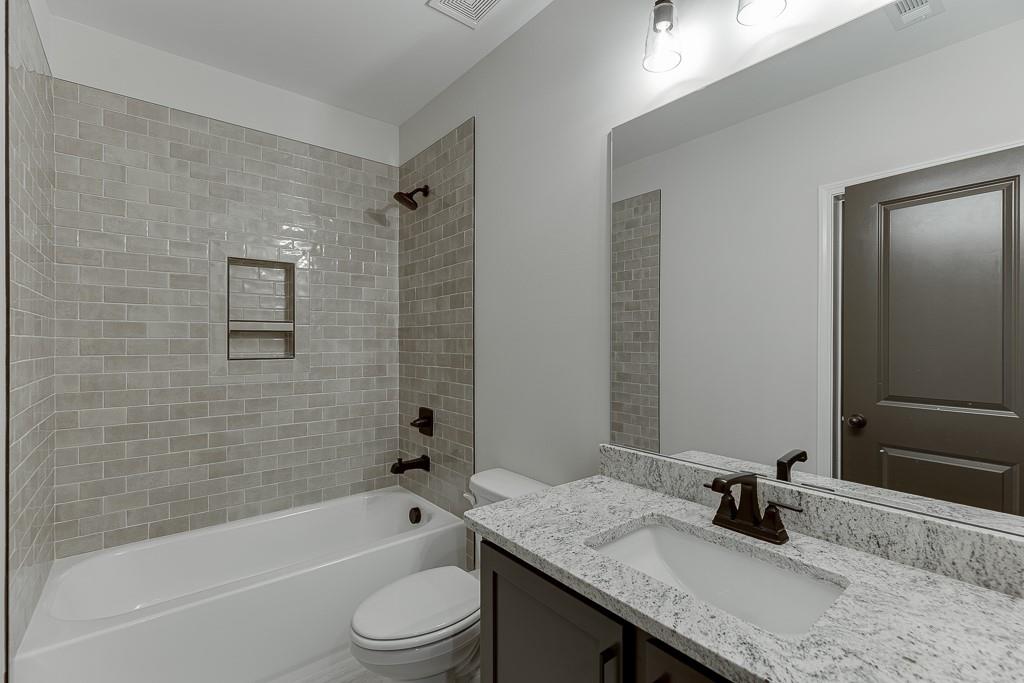 5211 Spring Street, Flowery Branch, Georgia image 38