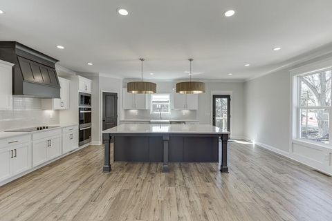 A home in Flowery Branch