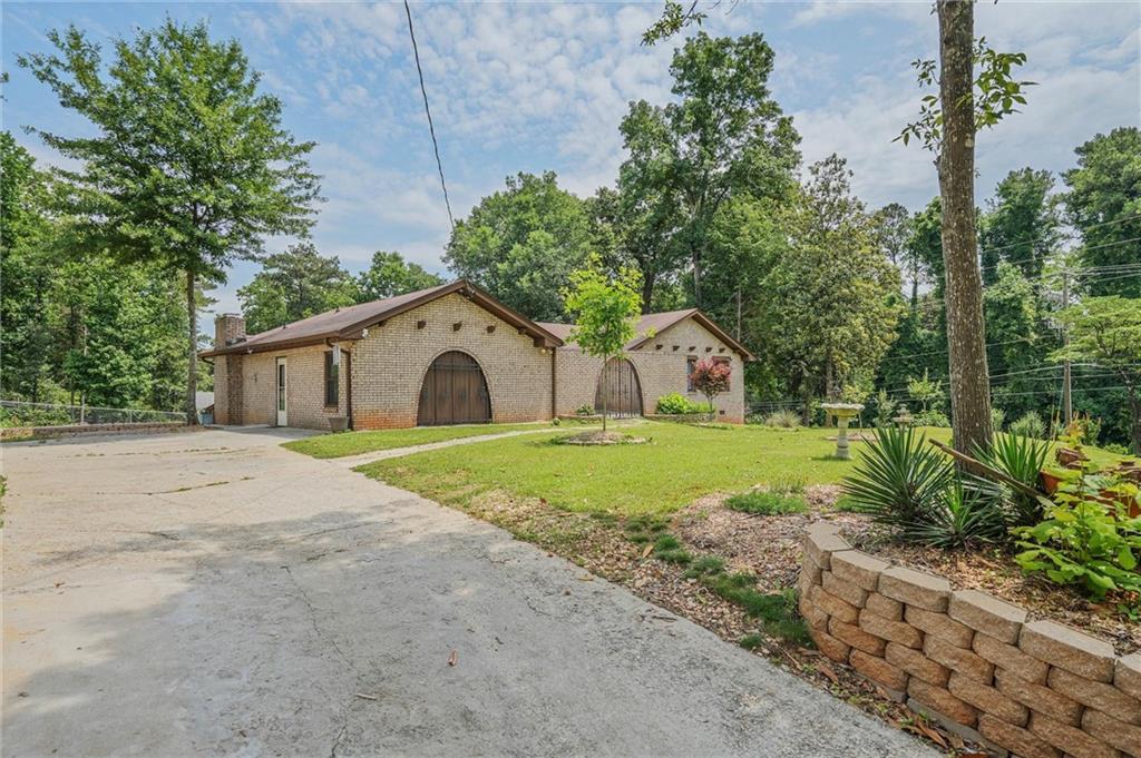 4296 Linda Lane SW