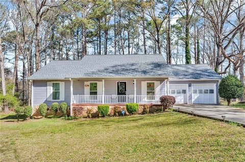 8698 Twin Oaks Drive Jonesboro GA 30236