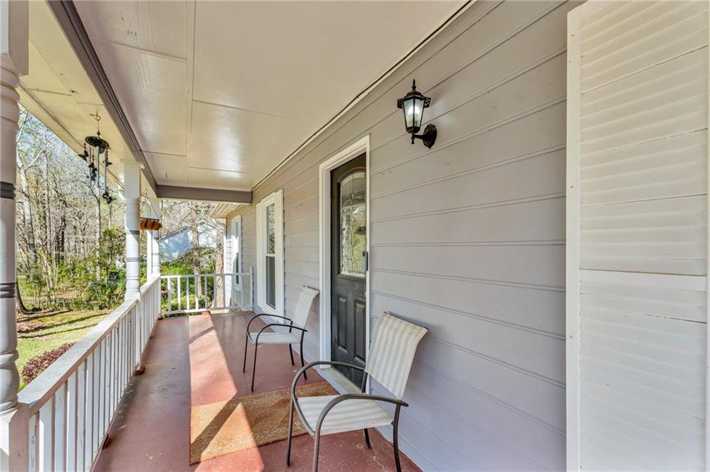 8698 Twin Oaks Drive, Jonesboro, Georgia image 3