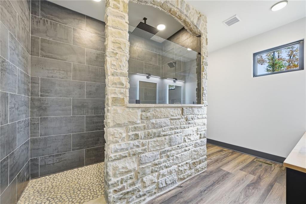 The Vineyard at Yukon - Residential