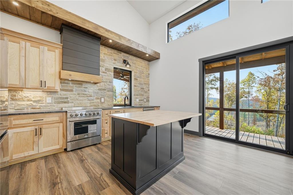 The Vineyard at Yukon - Residential