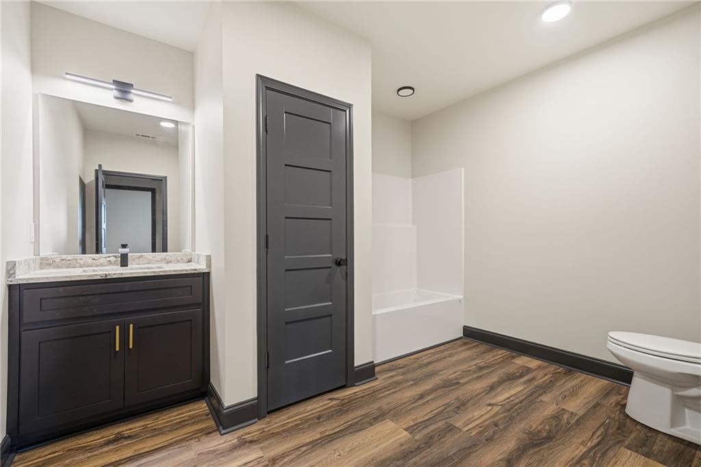 The Vineyard at Yukon - Residential