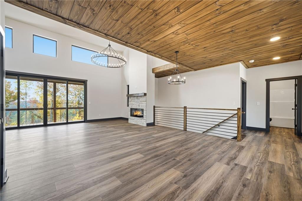 The Vineyard at Yukon - Residential