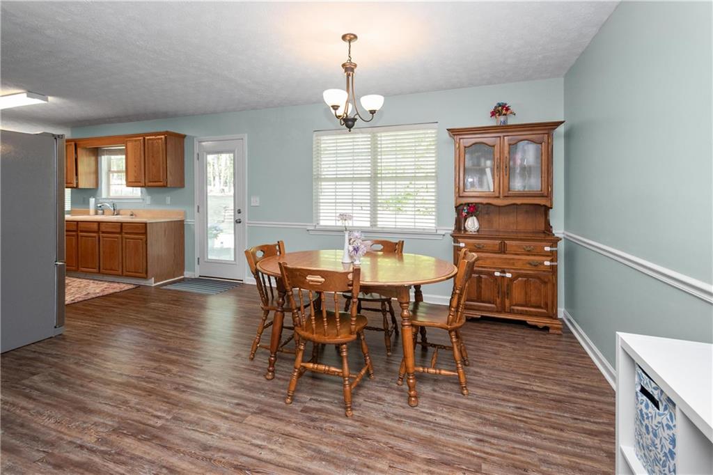 153 Creek side Drive