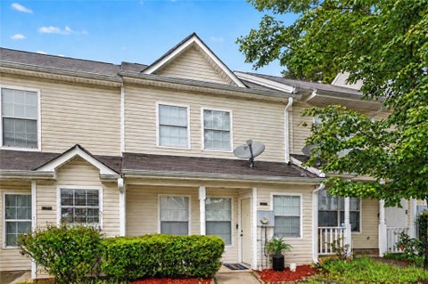 Townhouse For Sale - 5955 Sherwood Trace<br/> Lithonia, GA 30038