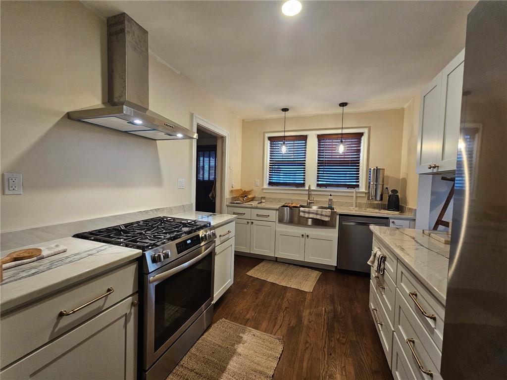 245 Lindbergh Drive NE