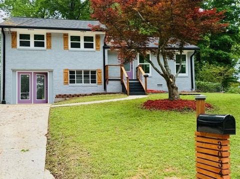 3034 Barksdale Circle Atlanta GA 30344