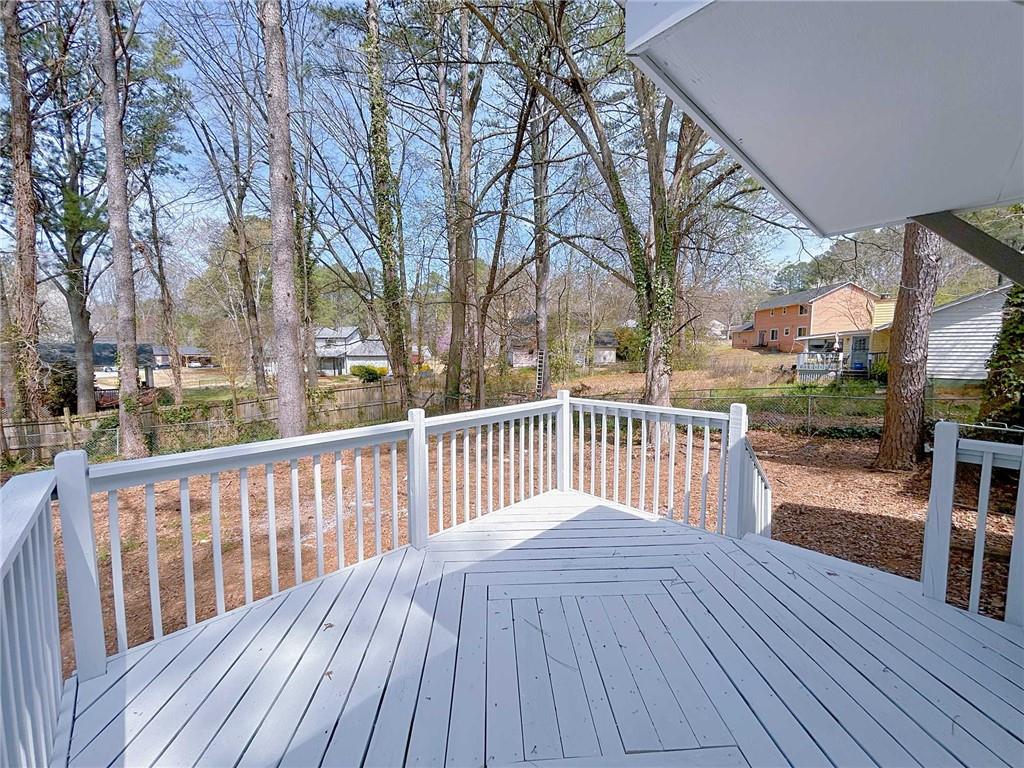 566 Aberdeen Drive, Stone Mountain, Georgia image 15