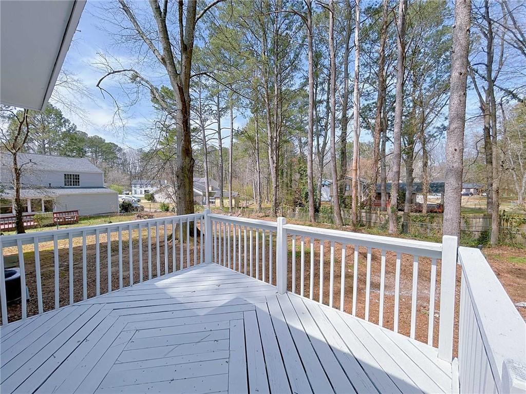 566 Aberdeen Drive, Stone Mountain, Georgia image 16