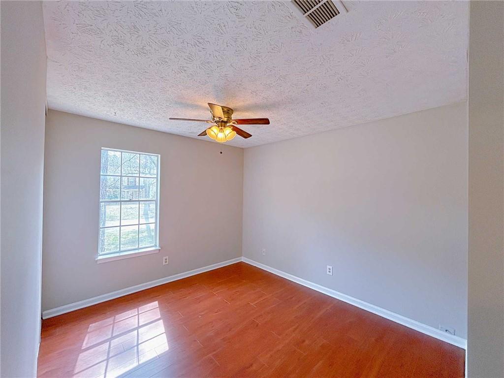566 Aberdeen Drive, Stone Mountain, Georgia image 11