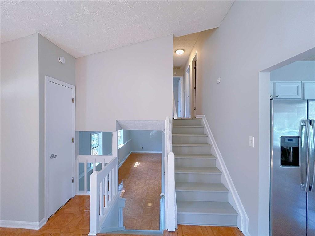 566 Aberdeen Drive, Stone Mountain, Georgia image 7