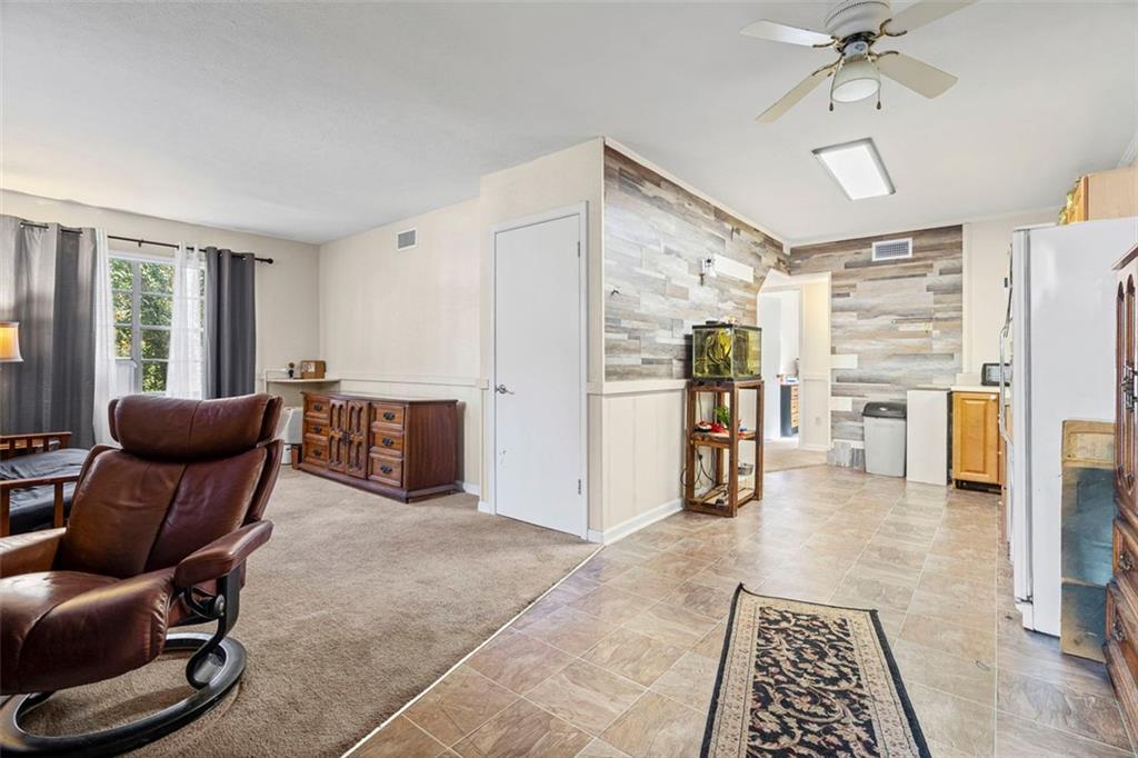 1450 SHADOWBROOK Drive