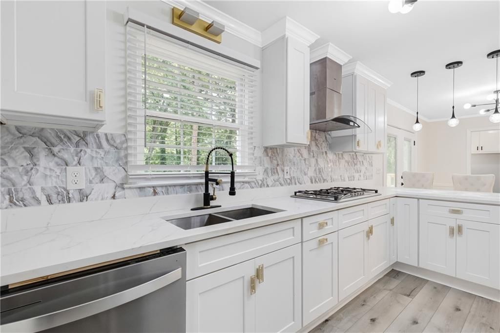 Photo of 4373 Buckingham Circle, Decatur, GA 30035 (MLS # 7704387)