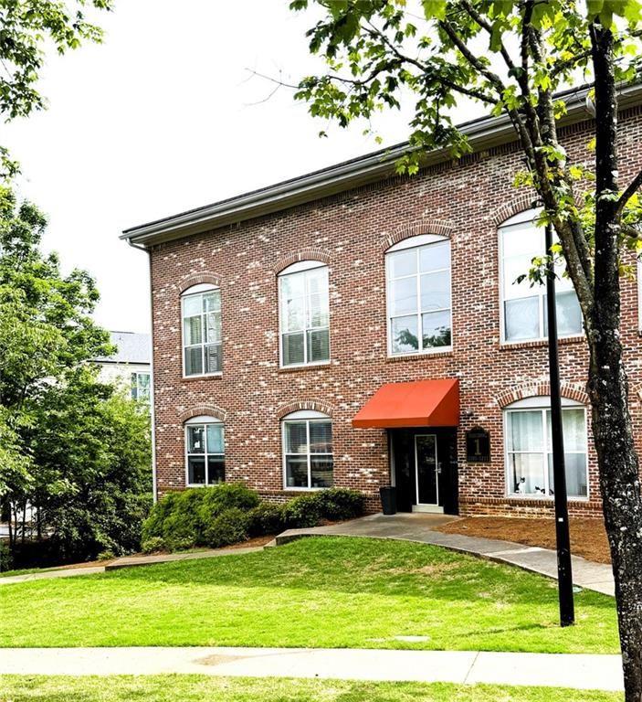 445 N Sessions Street NW 1101