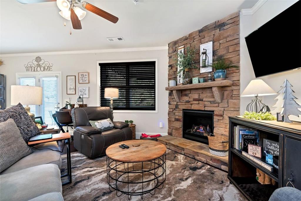 6628 Rivergreen Road, Flowery Branch, Georgia image 6