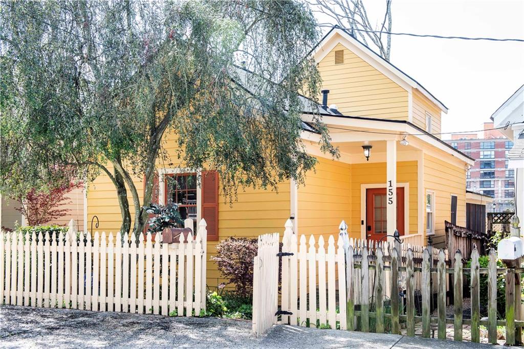 155 Savannah Street SE