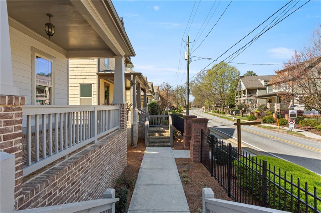 1566 Roswell Street SE