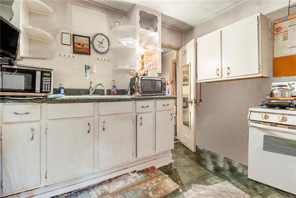 1798 Alvarado Terrace, Atlanta, Georgia image 7