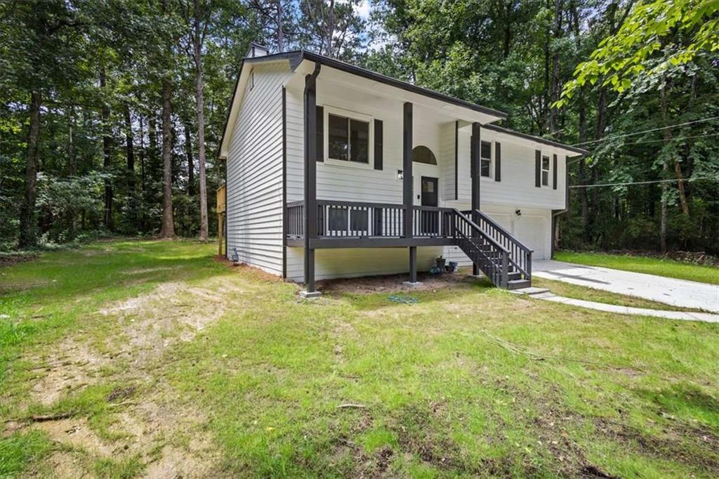 2152 Cedar Creek Lane