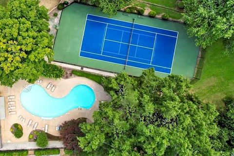 13 Ivy Square NE Atlanta GA 30342