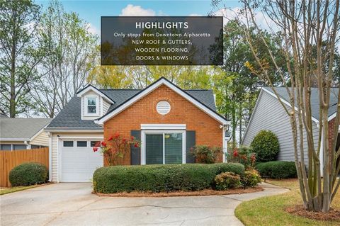 Homes For Sale - 229 Dennis Drive Dr<br/> Alpharetta, GA 30009