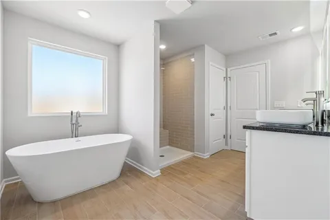 MLS: 7557151