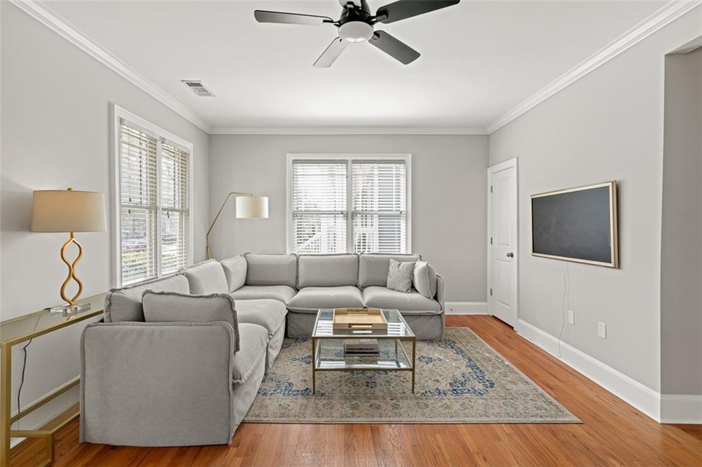 372 Clifford Avenue NE