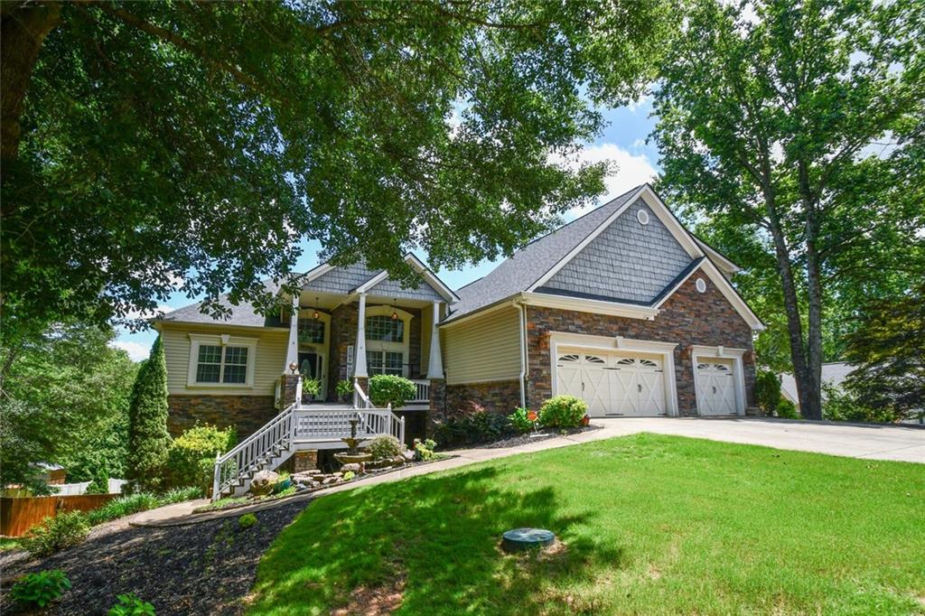 4742 Thunder River Drive