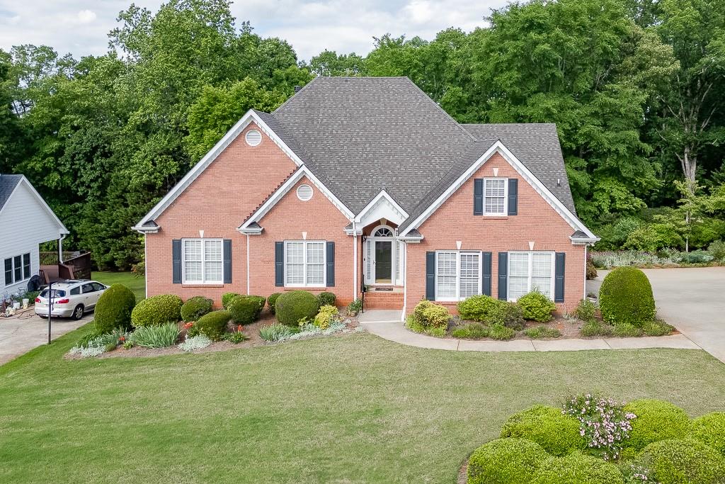 5931 Legend Court, Hoschton, Georgia image 2