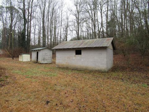 A home in Dahlonega