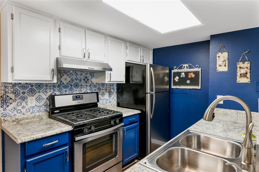 Henderson Place - Residential Lease