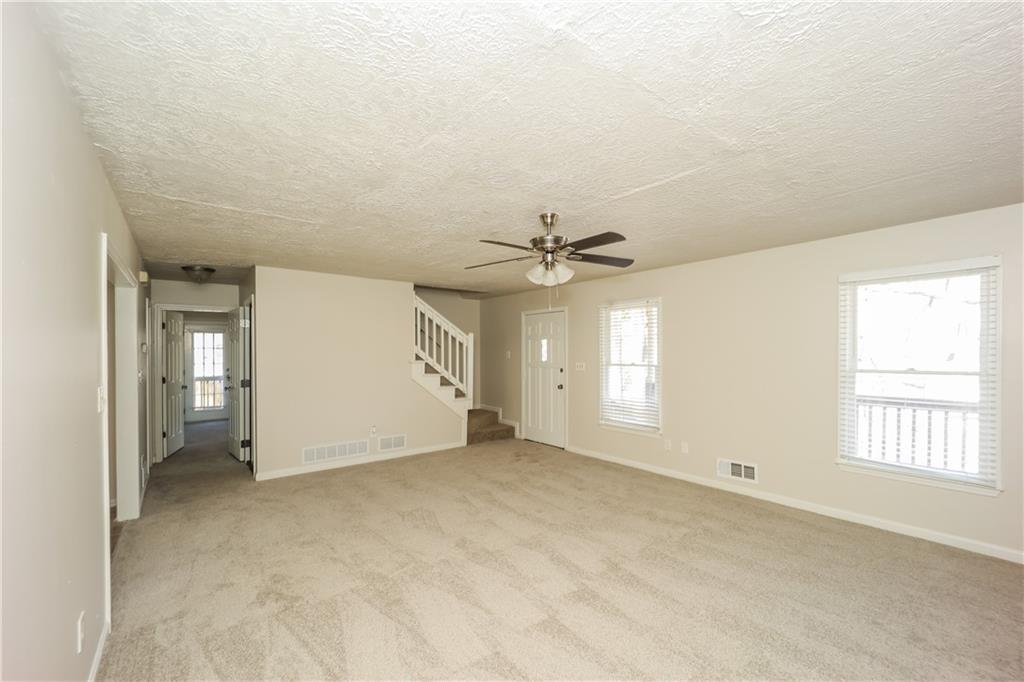 380 Oak Landing Circle
