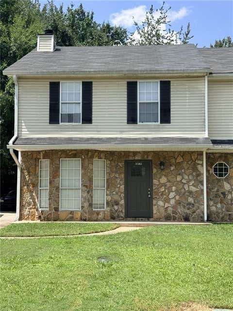 Townhouse For Sale - 3582 Hopkins Court<br/> Cobb County, Powder Springs, GA 30127
