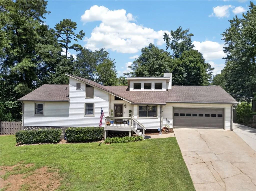 6164 Pinedale Lane